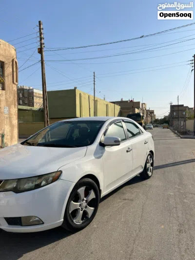 Kia Cerato Standard 3