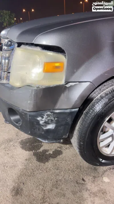 Ford Expedition XL 4