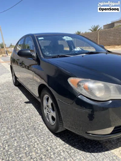 Hyundai Avante SE 4