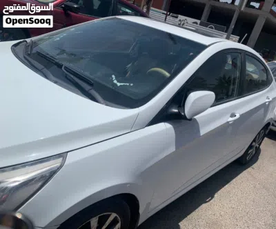 هيونداي اكسنت SEL 2
