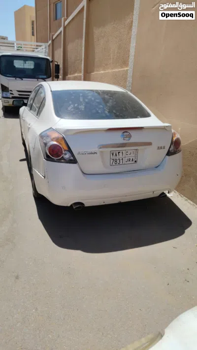 نيسان التيما S 3