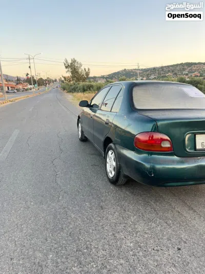 Hyundai Accent Standard 2