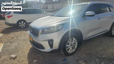Kia Sorento Standard 4