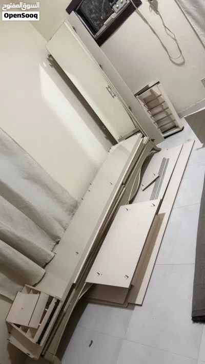 5 door cuboard new condition 2