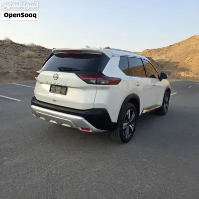 Nissan X-Trail SL 4