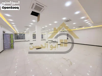 بناية تجارية للايجار حديثة في منطقة الجنينة ، المساحة 300 4