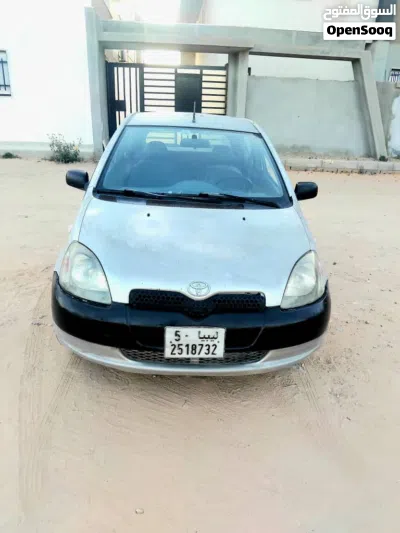 Toyota Yaris S 3