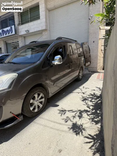 بيجو بارتنر Combi 3