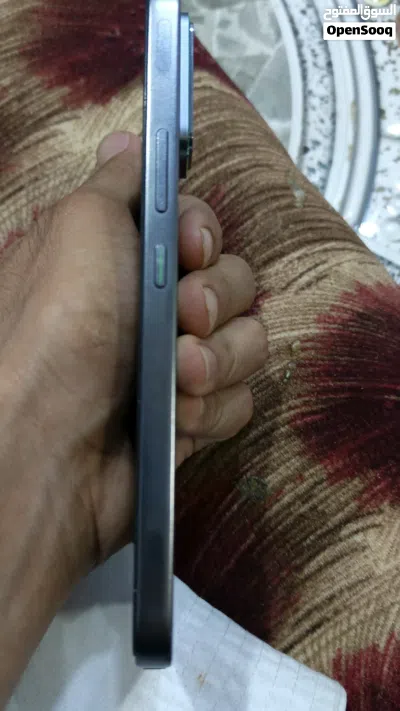 سلام عليكم متوفر انفنكس حتي 30 برو ذاكره 256 نضيف المراوس او البيع 2