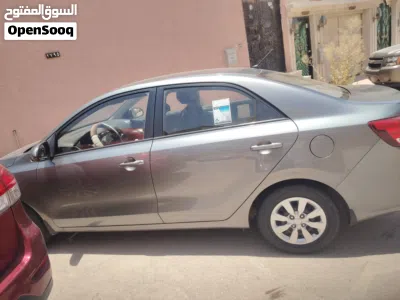 Kia Pegas Standard 4