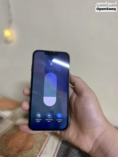 ايفون 13 عادي 3