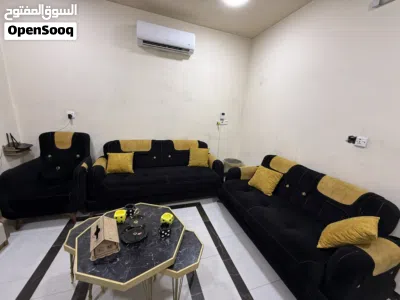 طخم قنفات 10 مقاعد مودرن أسود وذهبي 2