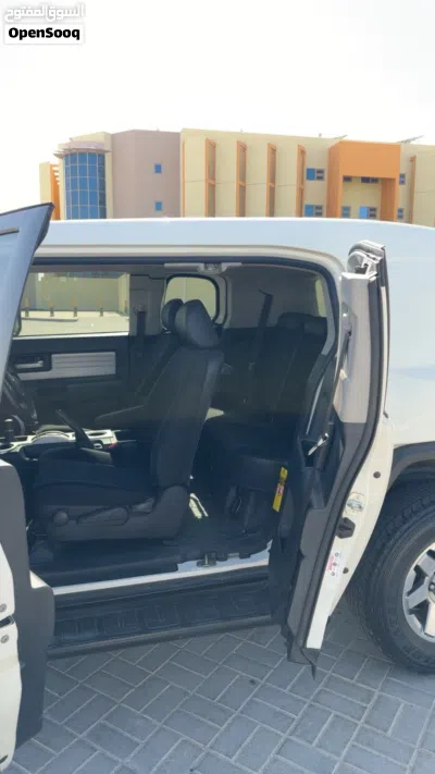 تويوتا FJ GXR 3