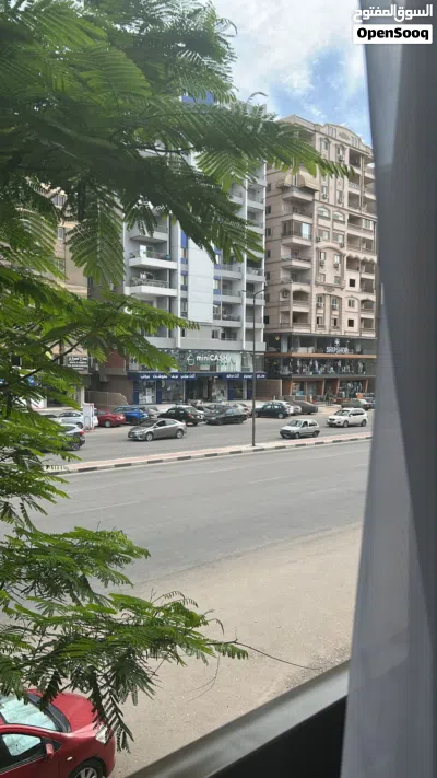 فرصه شقه للبيع بموقع مميز بمدينه نصر الحي التامن شارع مصطفي النحاس الرئيسي 2