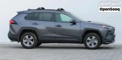 Toyota RAV 4 XLE 2