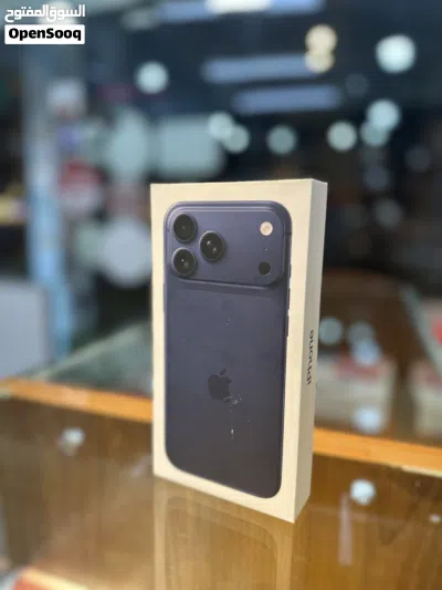 New Iphone 17 pro max 2TB New 3