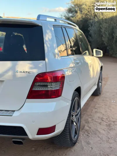 Mercedes Benz GLK-Class GLK 350 2
