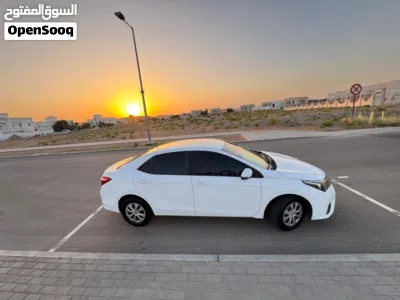 Toyota Corolla SE 3