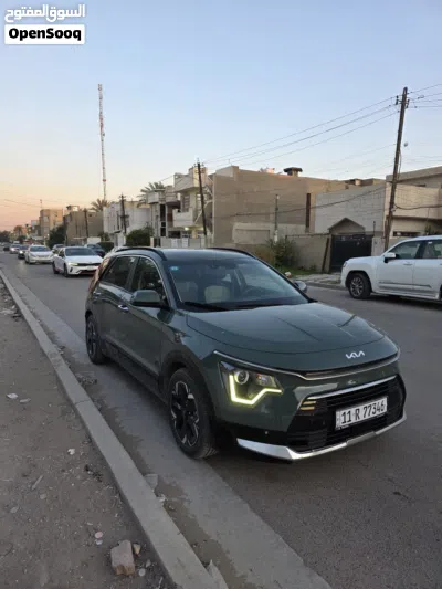 Kia Niro EX Touring 2