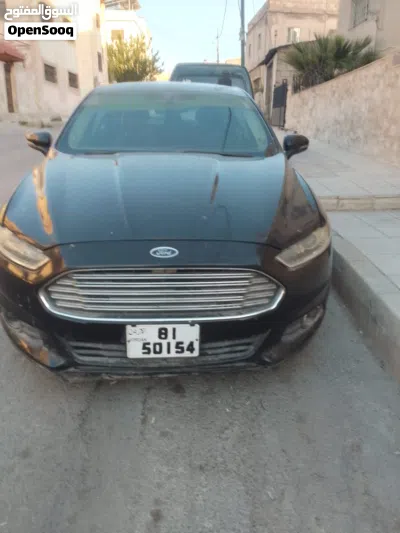 Ford Fusion SE 3