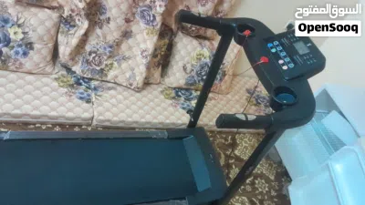 الة رياضيه للمشي وركض نظيفه 2
