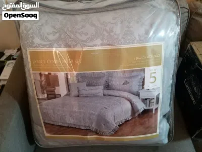 Brand new, Unopened Comforter Set 4