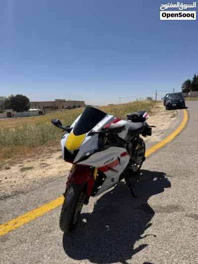 Yamaha YZF-R6 2