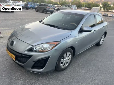 Mazda 3 Standard 2