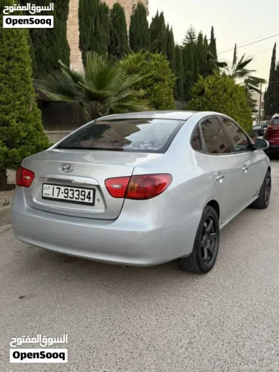 Hyundai Avante SE 3