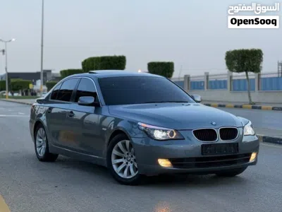 BMW 5 Series 528 3