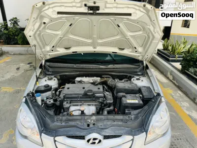Hyundai Accent GL 4