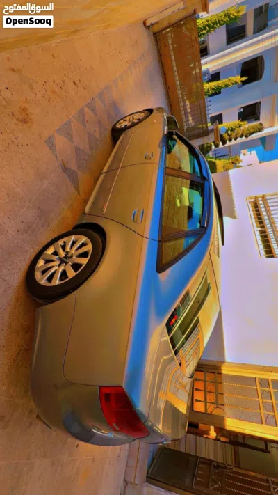 أودي A4 RS4 Avant 3