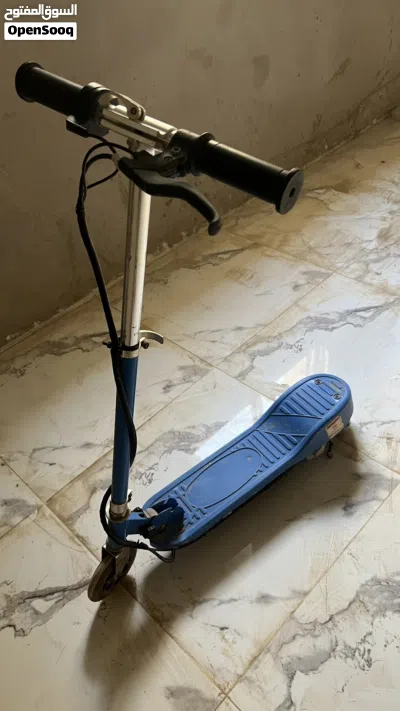 اسكوتر كهربائي 2