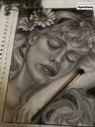لوحة فتاه مرسومه يدويا 2