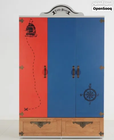 Full set of pirate bedroom set used 4