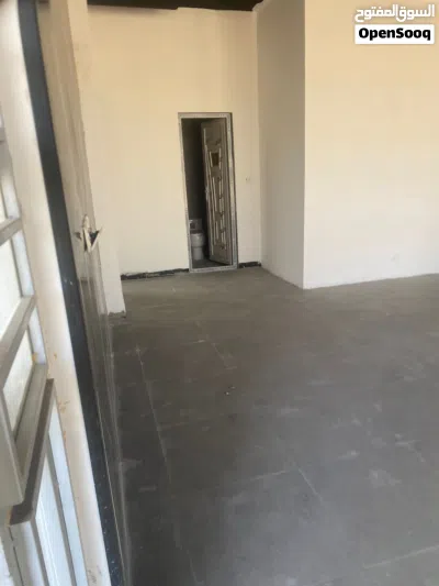 قاعة طابق ثاني للايجار في الغدير 4