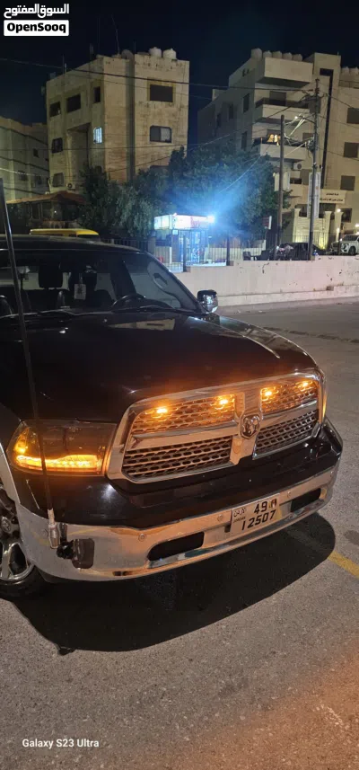 Dodge Ram Laramie 4