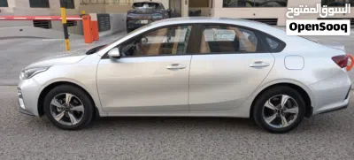 Kia Cerato Standard 2