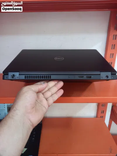 المعالج كور اي 5 الجيل 7. الهارد 256 ssd . الرام 8 ddr4 حجم الشاشة 14 2