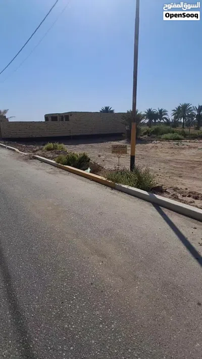 قطعتين متجاورات في مجمع سعيد ( حي الامين 2 ) مساحة كل وحدة 200 البيع وحدة او كلاهما 2