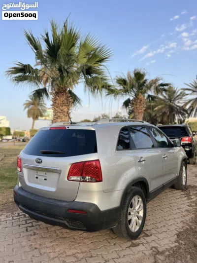 Kia Sorento LX 3