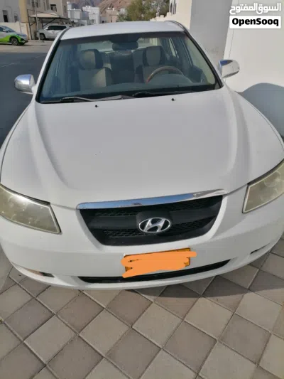 Hyundai Sonata SE 2