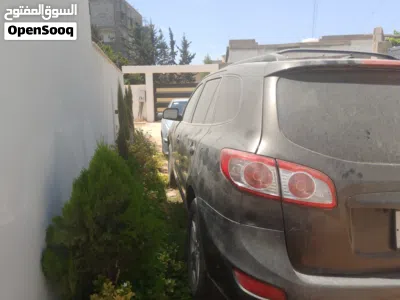Hyundai Santa Fe Limited 3