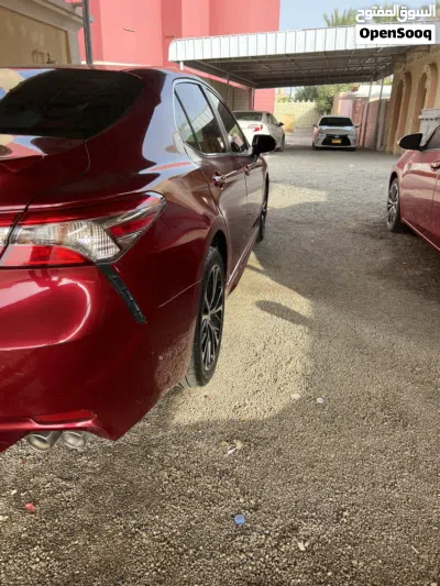 Toyota Camry SE 4