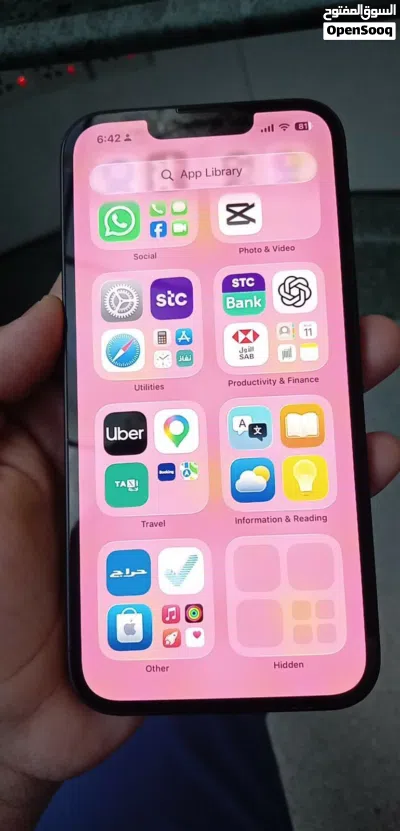 iPhone 13 128g screen and battery replaced ايفون 13 128 جيجا مع كرتونه مغير شاشه بطاريه 2