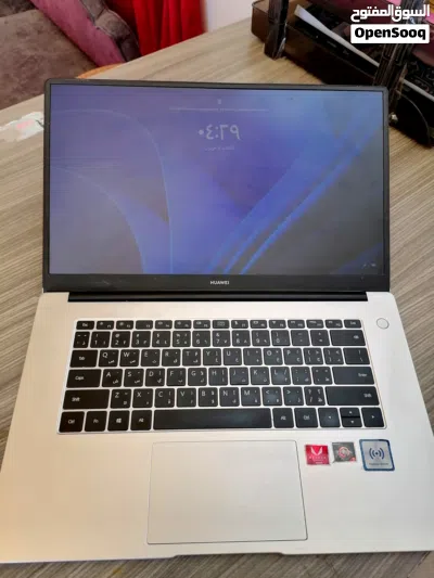 لاب توب هواوي ميت بوك قياس الشاشة 15.6 لابتوب هواوي ميت بوك (HUAWEI MateBook) نظيف جداً بحالة الوكال 4