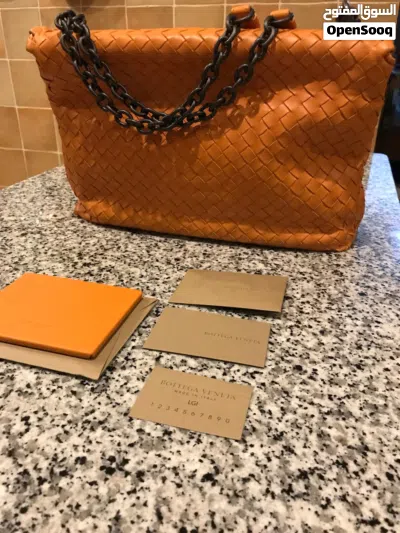 Bottega Veneta Intrecciato Olimpia 2