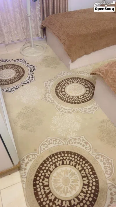 سجاد مستعمل بحاله الوكاله 2