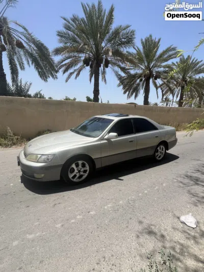 Lexus ES ES 300 2