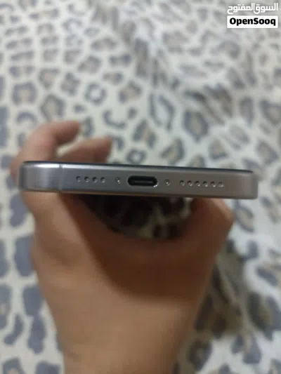 آيفون 15برو ماكس 256g بطارية 85 شرق اوسط 2